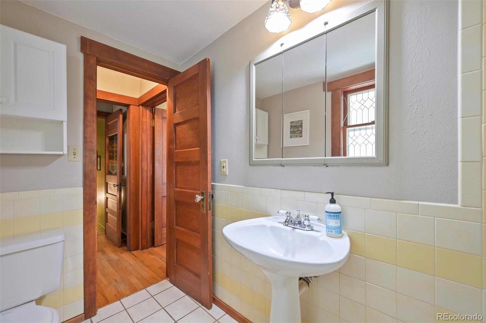 MLS Image #17 for 521 n hancock avenue,colorado springs, Colorado