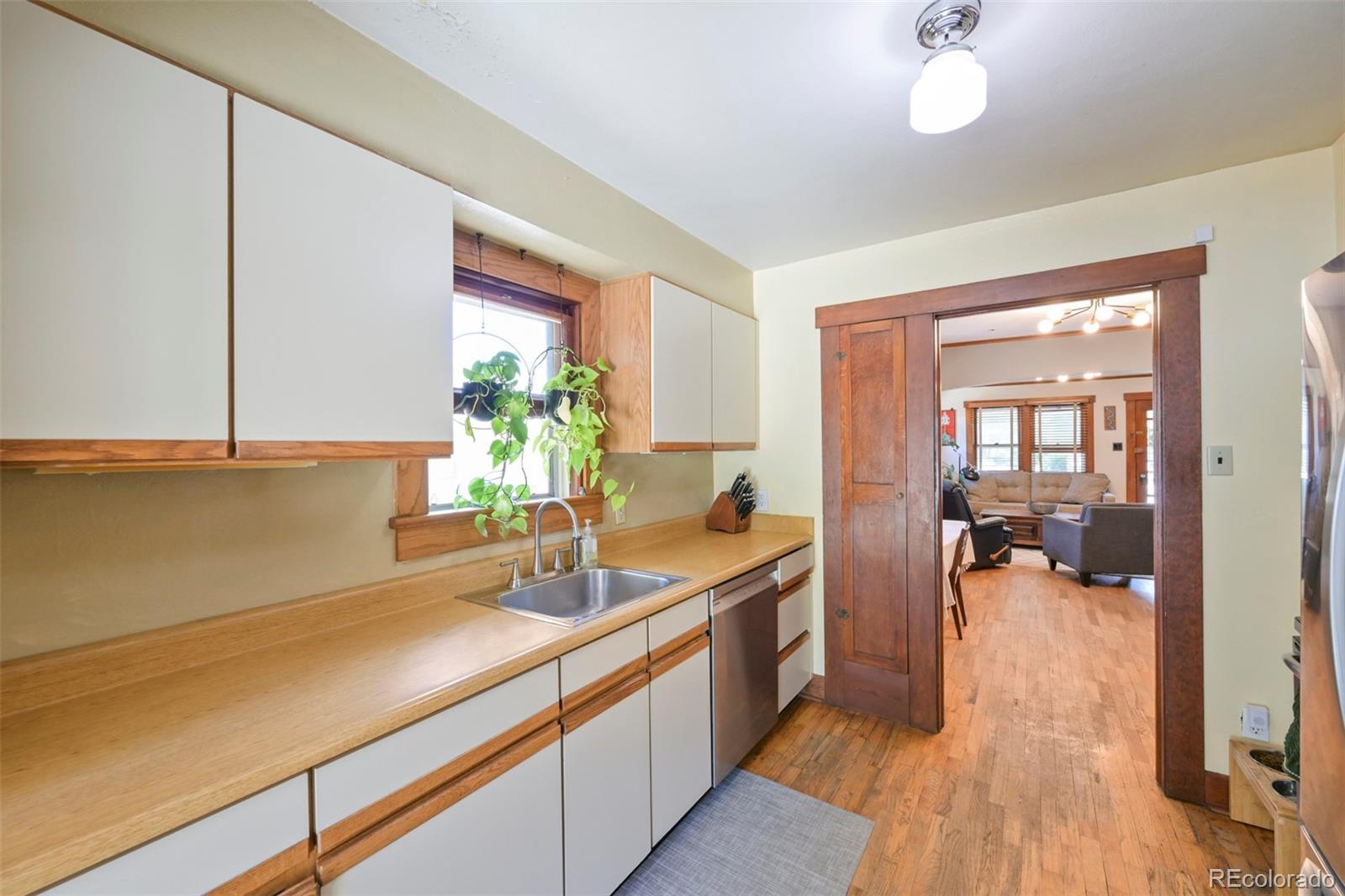 MLS Image #21 for 521 n hancock avenue,colorado springs, Colorado