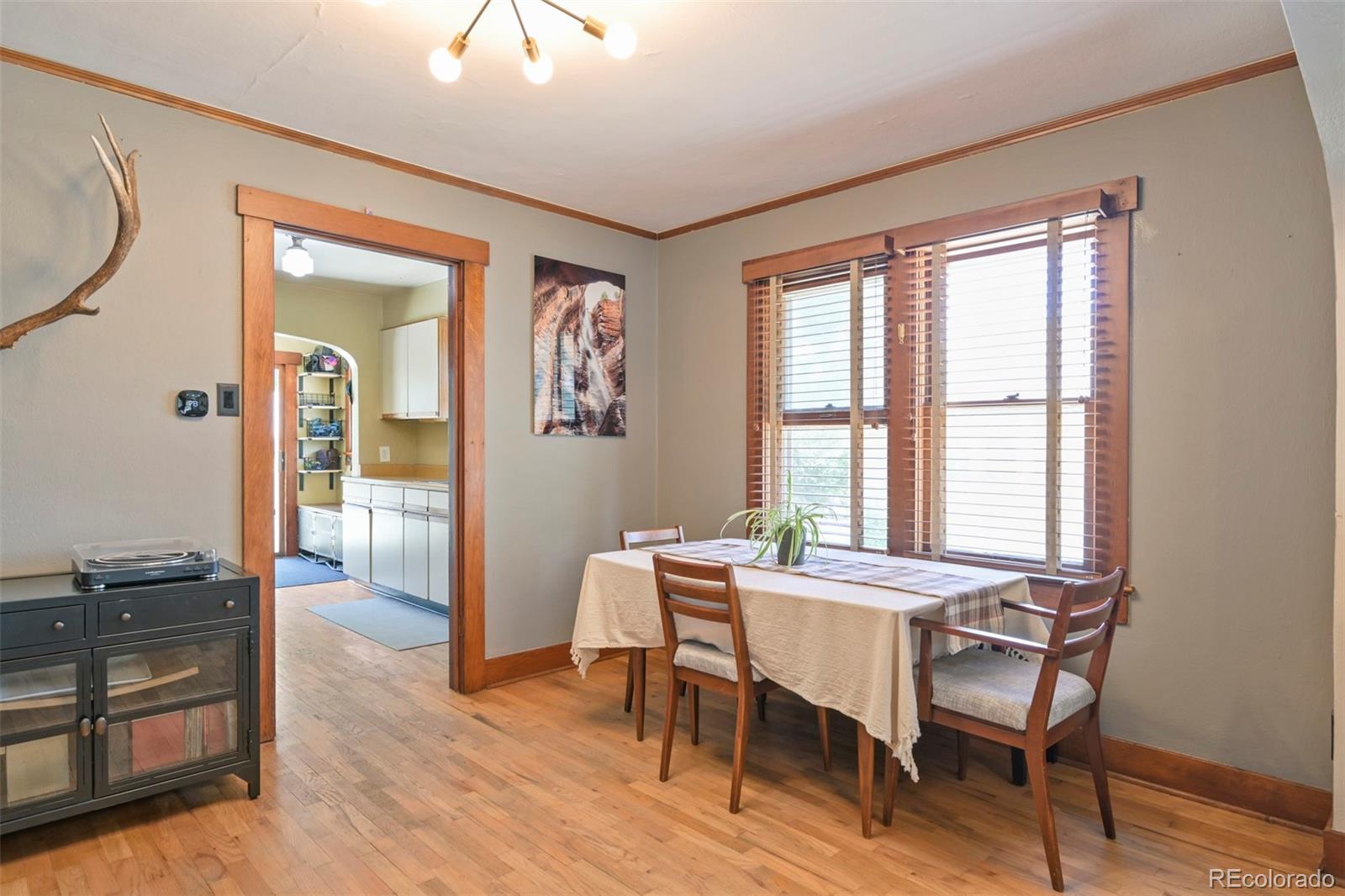 MLS Image #7 for 521 n hancock avenue,colorado springs, Colorado