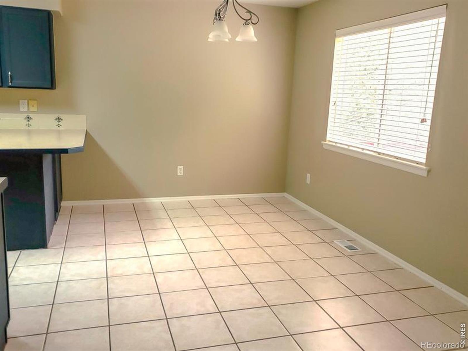 MLS Image #10 for 985  winona circle,loveland, Colorado