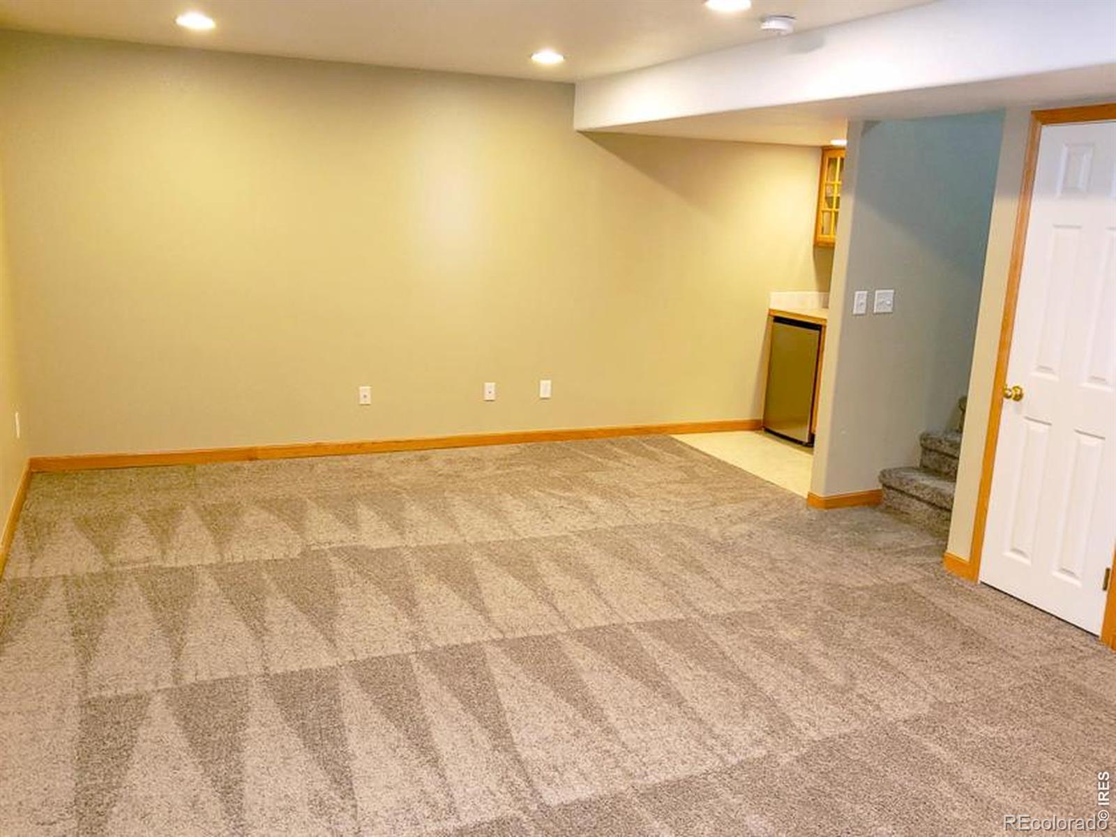 MLS Image #11 for 985  winona circle,loveland, Colorado