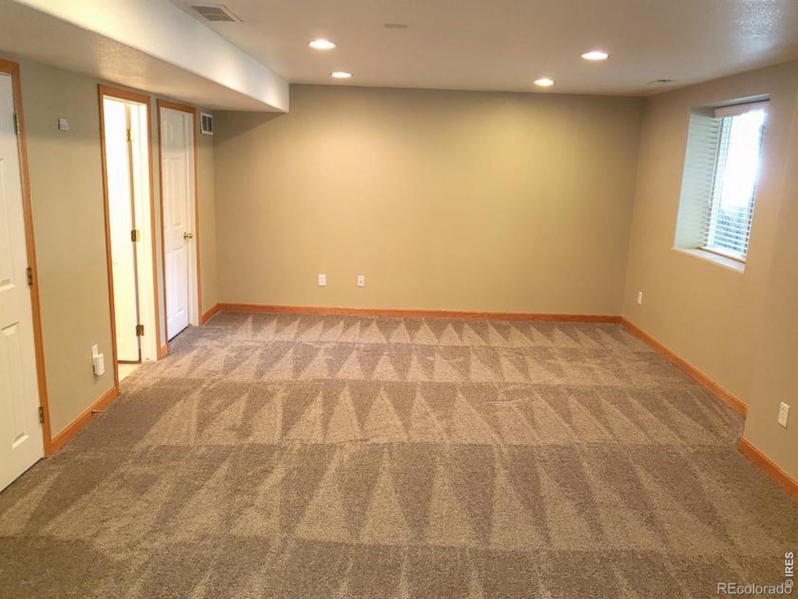 MLS Image #12 for 985  winona circle,loveland, Colorado
