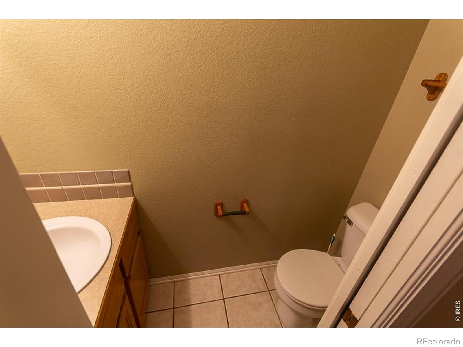 MLS Image #24 for    ,, Colorado