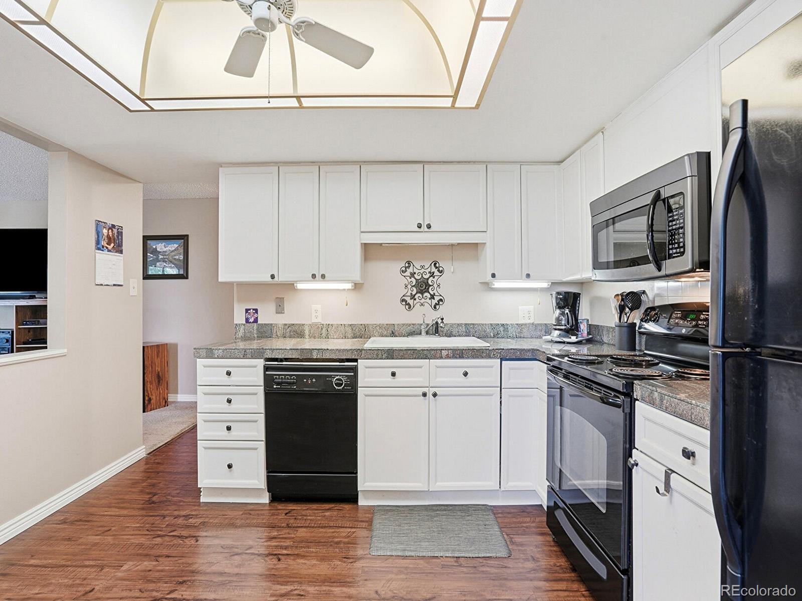 MLS Image #17 for 13691 e marina drive,aurora, Colorado
