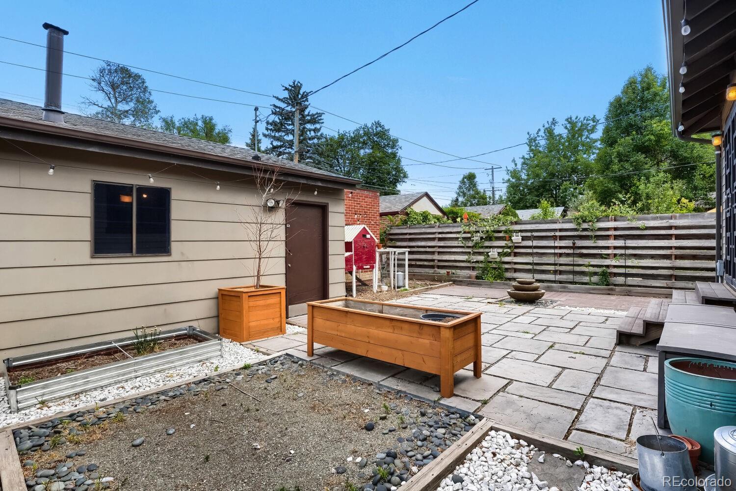 MLS Image #23 for 1354  elm street,denver, Colorado