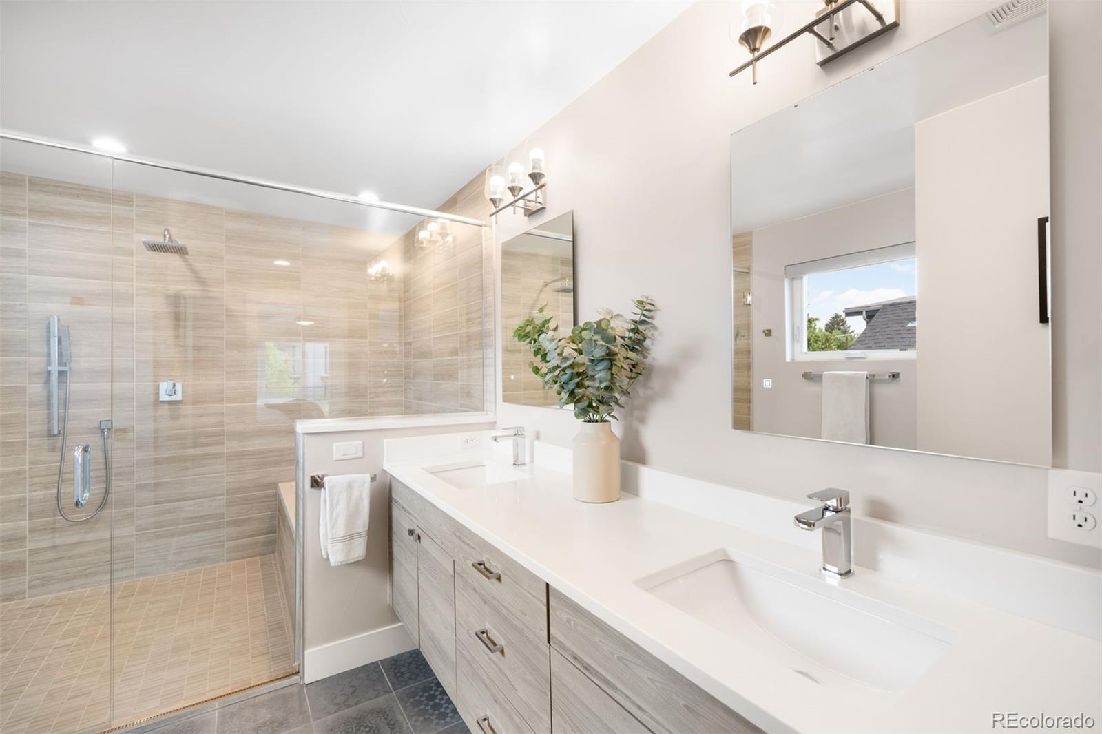 MLS Image #23 for 2142 n lowell boulevard,denver, Colorado