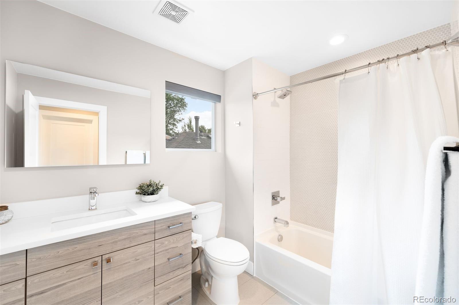 MLS Image #34 for 2142 n lowell boulevard,denver, Colorado