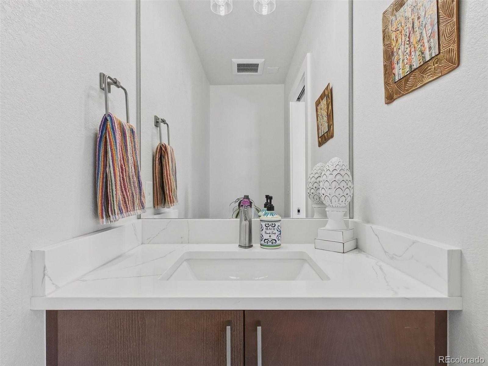 MLS Image #14 for 3541 s emerson street,englewood, Colorado