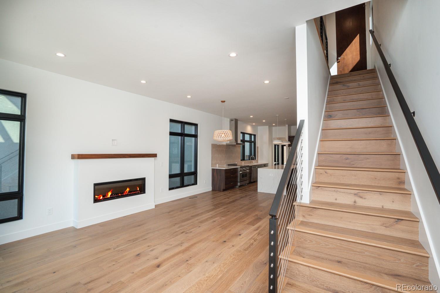 MLS Image #3 for 468 e arkansas street,buena vista, Colorado