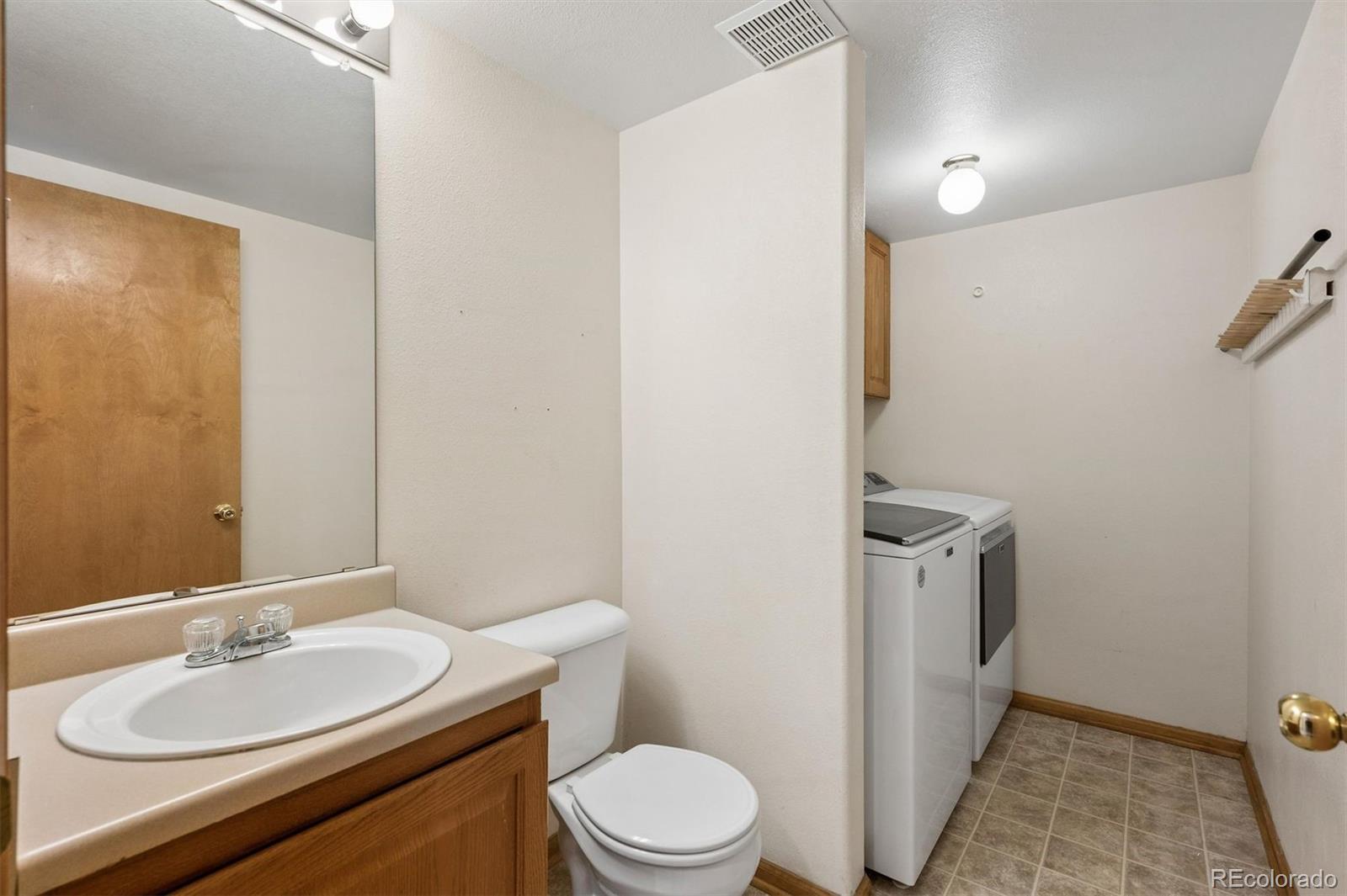 MLS Image #10 for 5114 s jebel street,centennial, Colorado