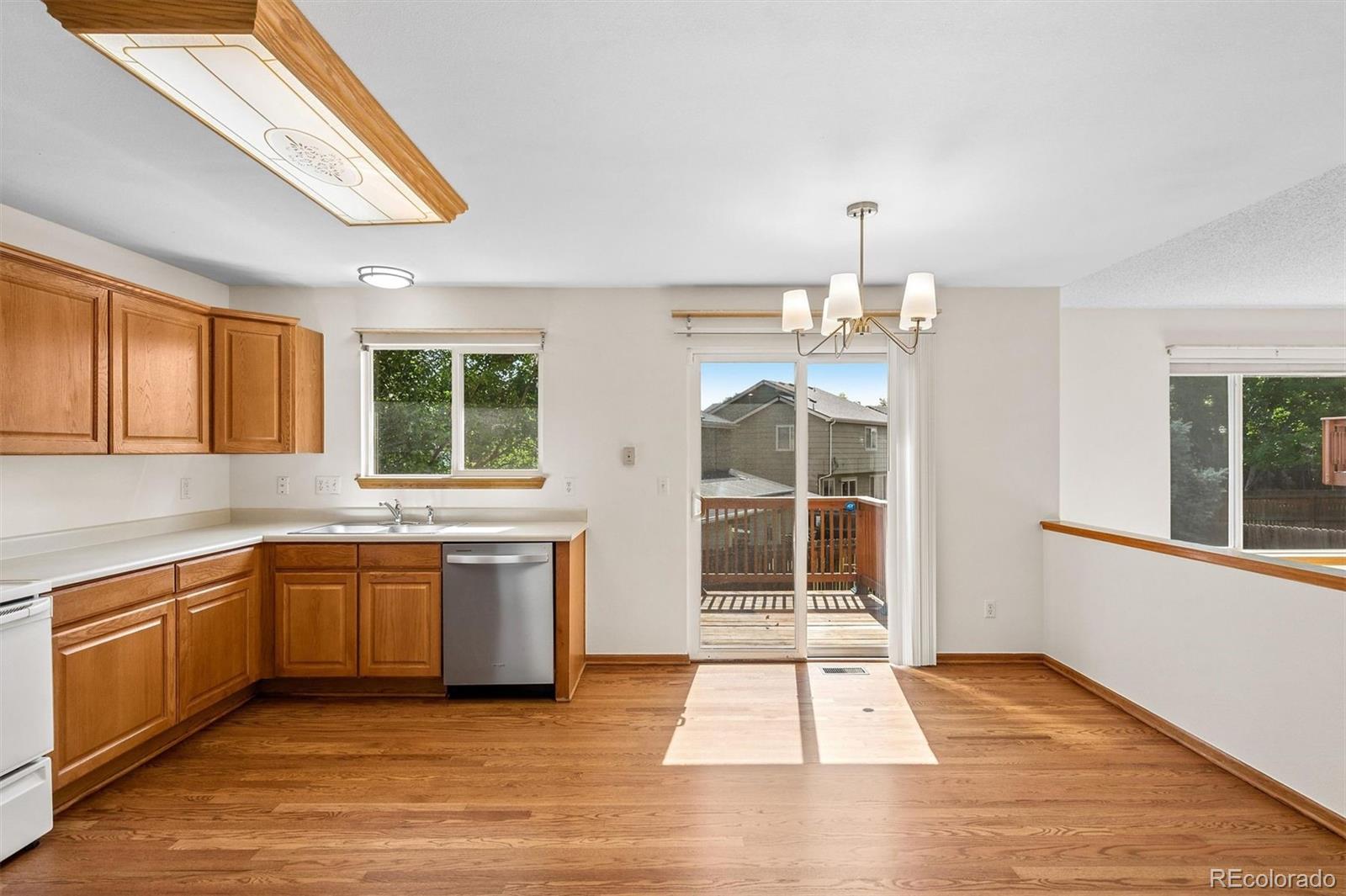 MLS Image #3 for 5114 s jebel street,centennial, Colorado