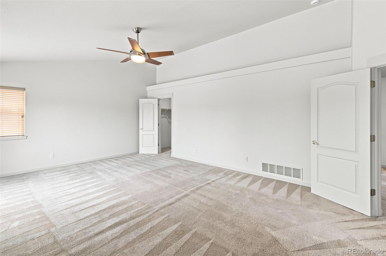 MLS Image #11 for 3335  hollycrest drive,colorado springs, Colorado