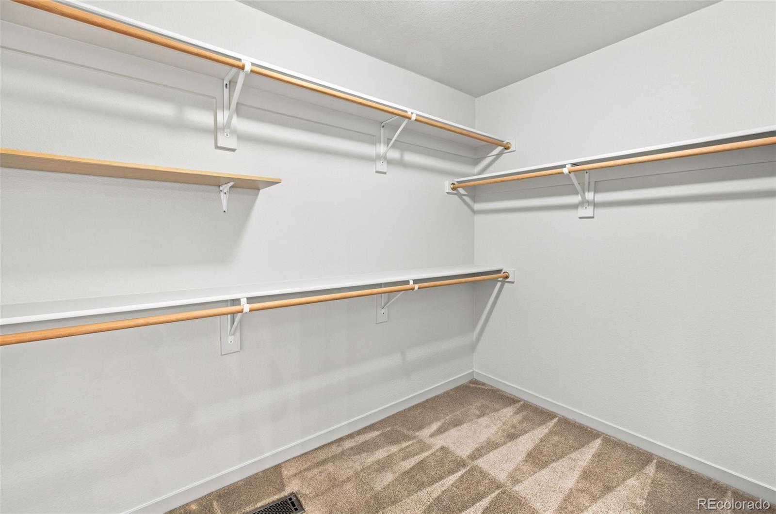 MLS Image #16 for 3335  hollycrest drive,colorado springs, Colorado