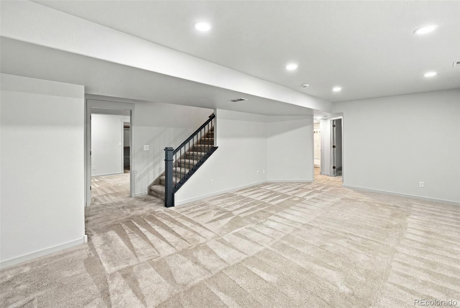 MLS Image #25 for 3335  hollycrest drive,colorado springs, Colorado