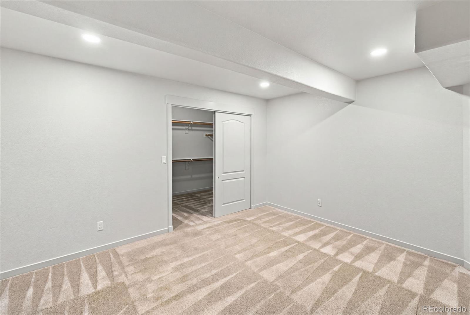 MLS Image #28 for 3335  hollycrest drive,colorado springs, Colorado