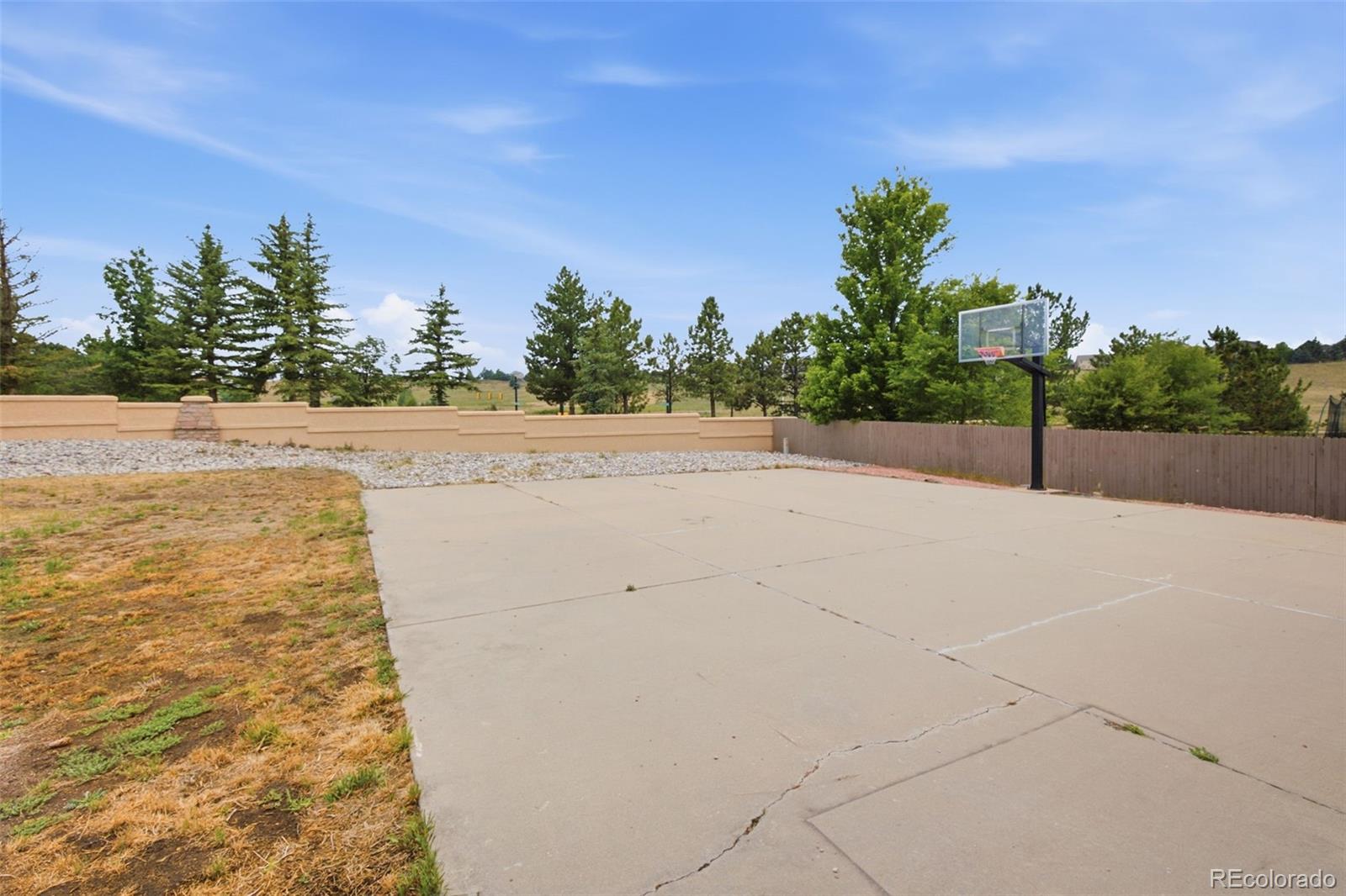 MLS Image #31 for 3335  hollycrest drive,colorado springs, Colorado