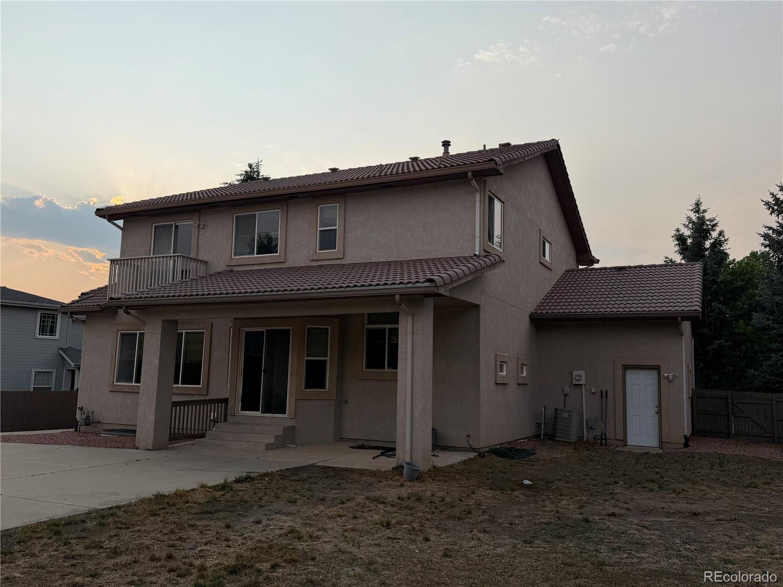 MLS Image #4 for 3335  hollycrest drive,colorado springs, Colorado