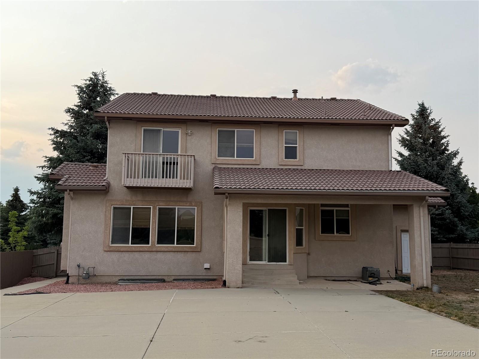 MLS Image #5 for 3335  hollycrest drive,colorado springs, Colorado