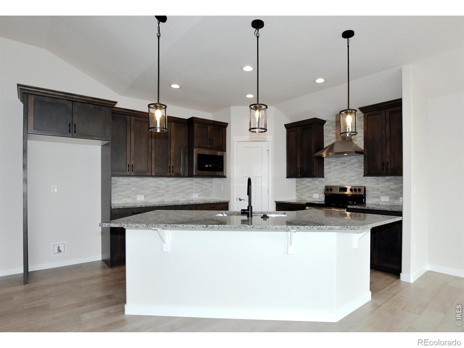 MLS Image #4 for 1189  crown sparrow street,johnstown, Colorado