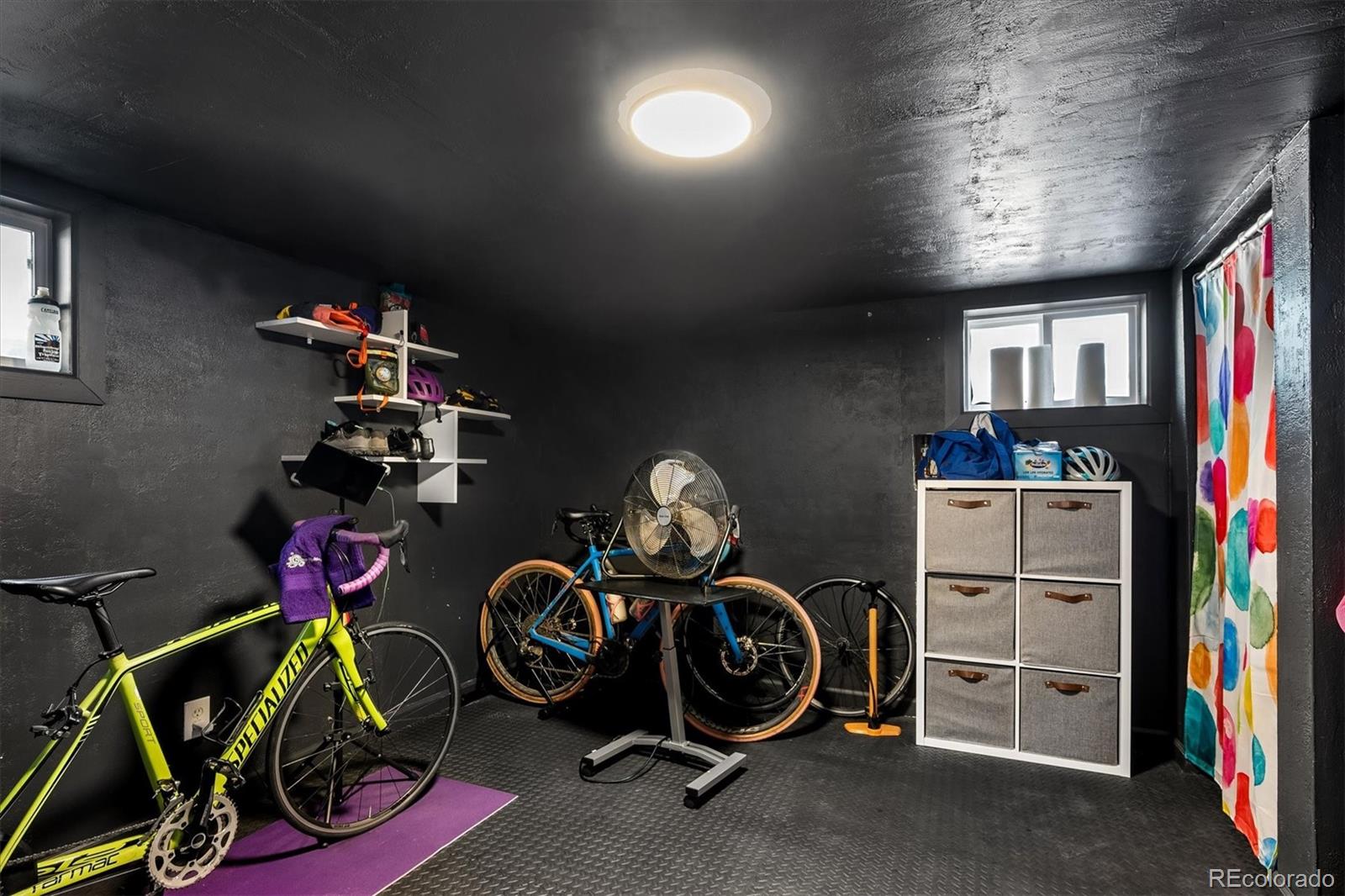 MLS Image #14 for 4655 s pearl street,englewood, Colorado