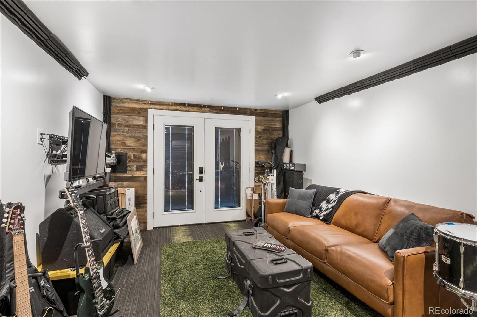 MLS Image #17 for 4655 s pearl street,englewood, Colorado
