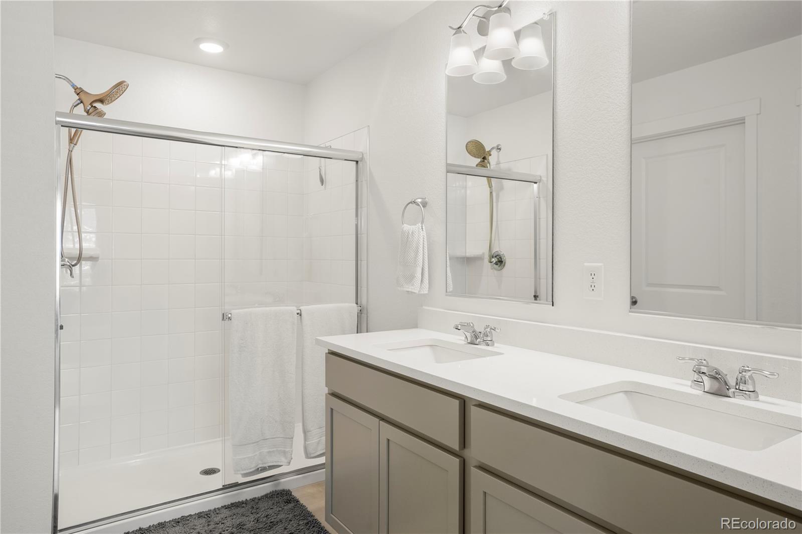 MLS Image #14 for 9936  ceylon court,commerce city, Colorado