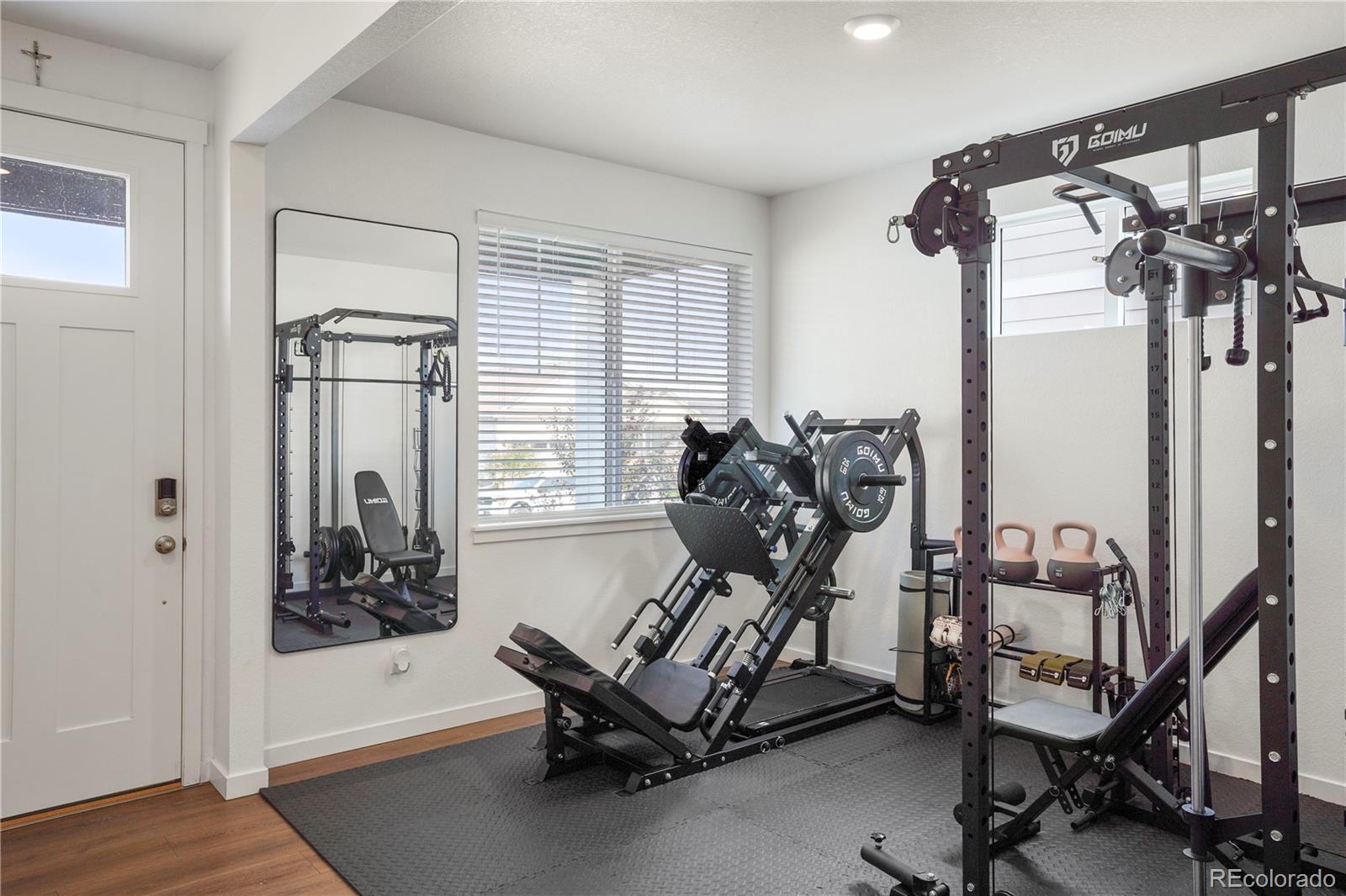 MLS Image #3 for 9936  ceylon court,commerce city, Colorado