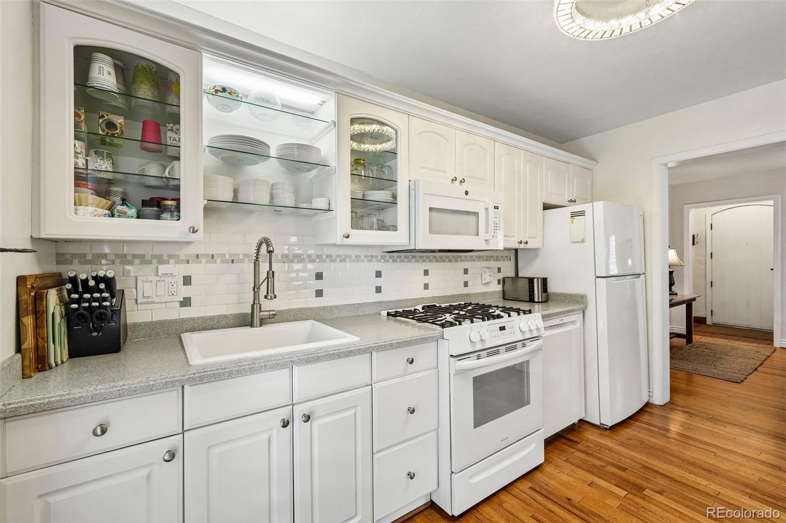 MLS Image #10 for 7680 w meadow drive,littleton, Colorado