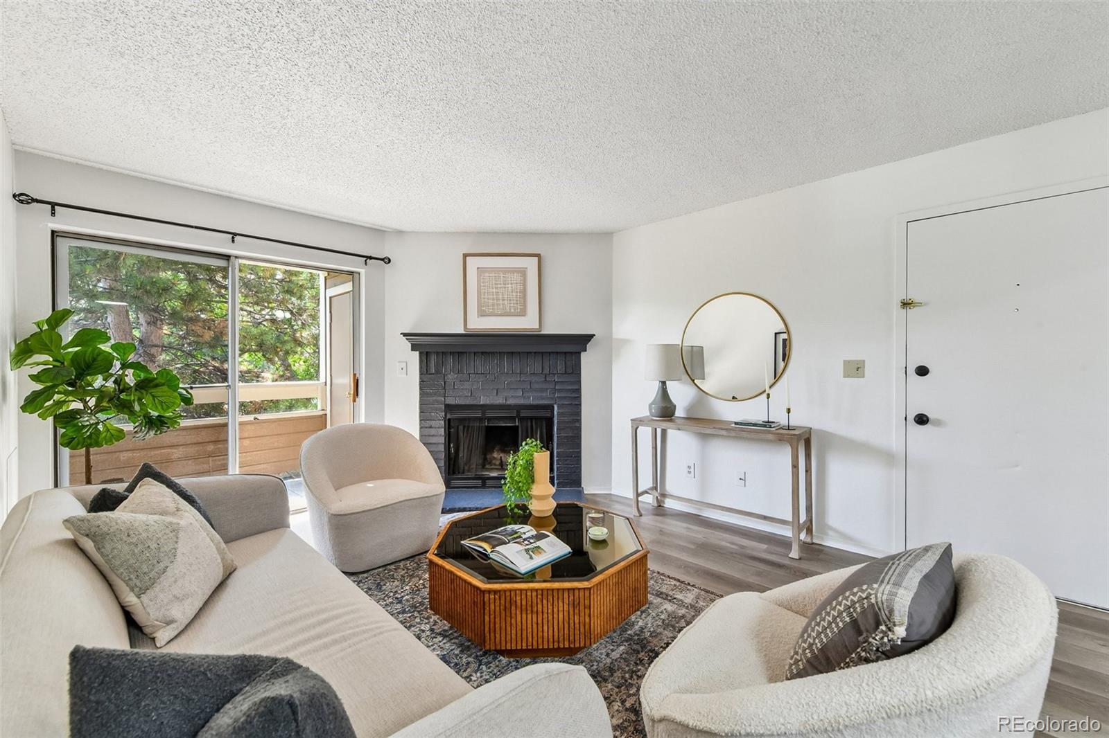 MLS Image #1 for 1075 s elkhart way,aurora, Colorado