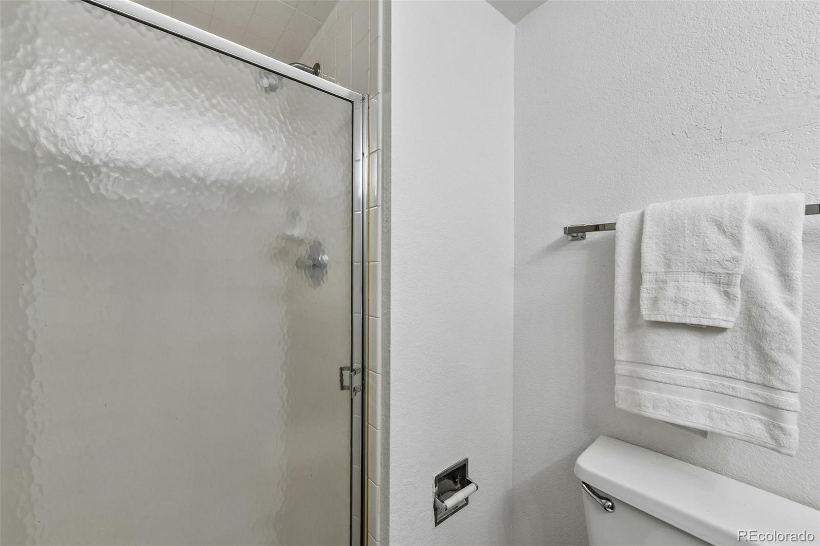 MLS Image #12 for 1075 s elkhart way,aurora, Colorado