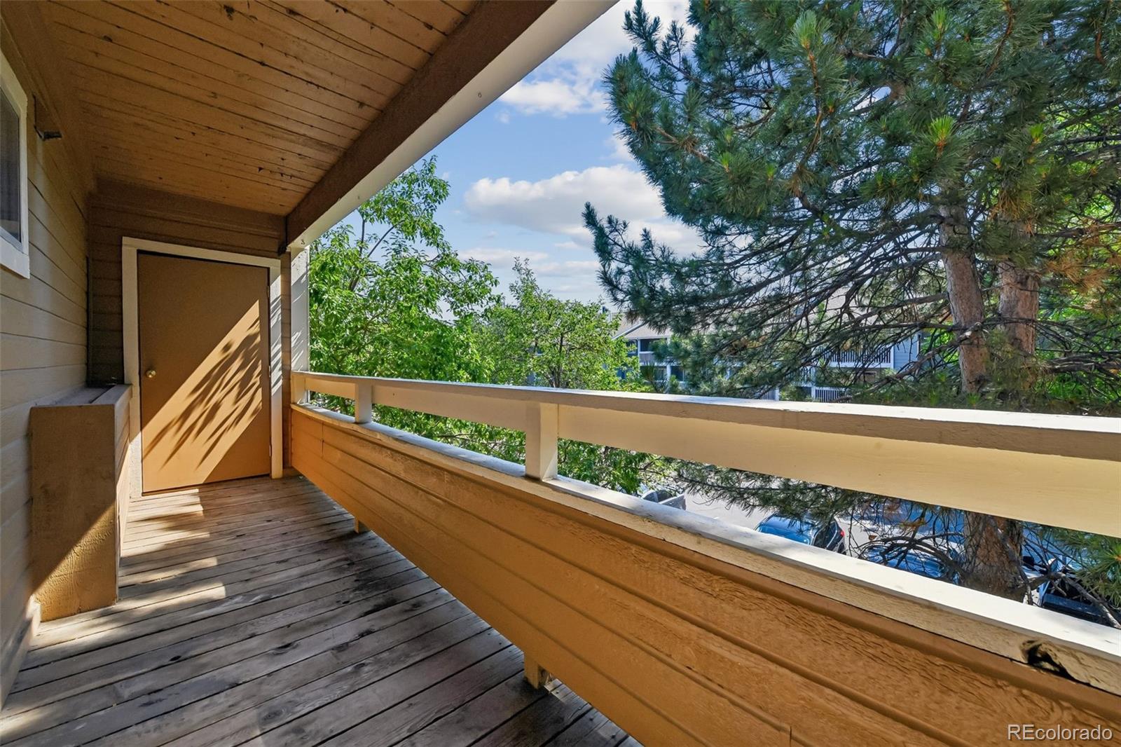 MLS Image #18 for 1075 s elkhart way,aurora, Colorado