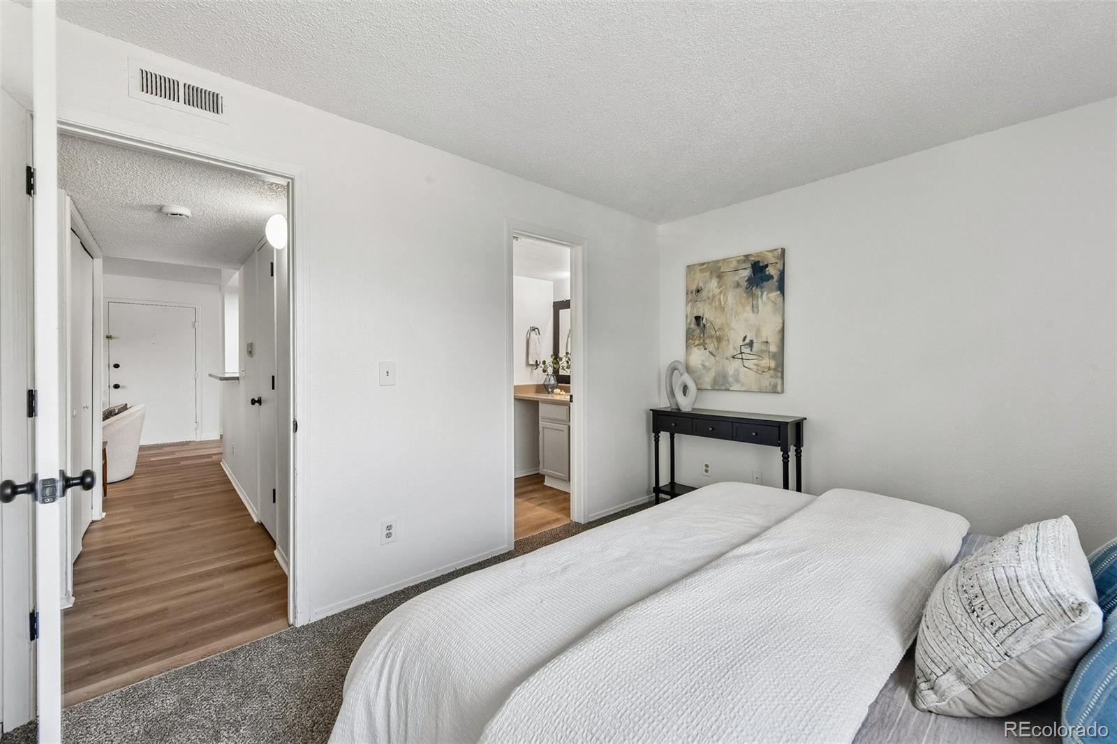 MLS Image #9 for 1075 s elkhart way,aurora, Colorado