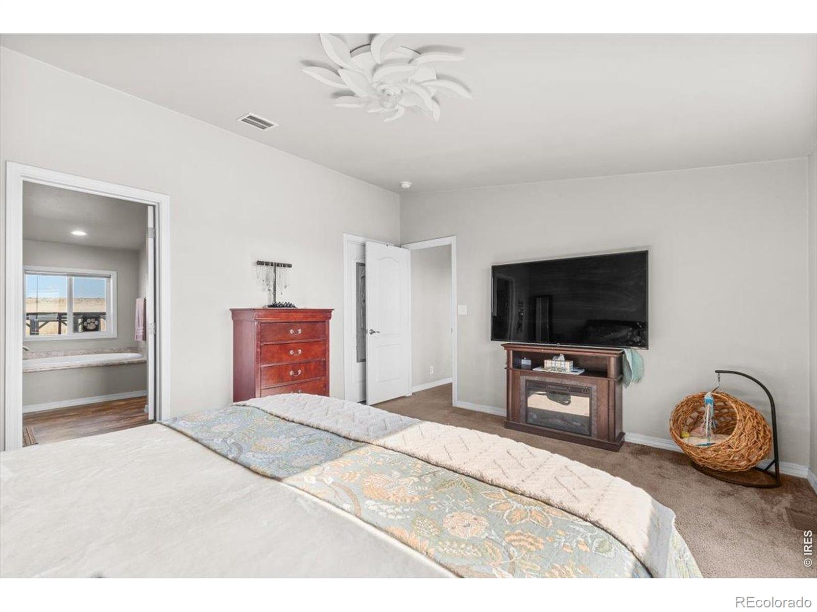 MLS Image #11 for 54435  county road 21 ,carr, Colorado
