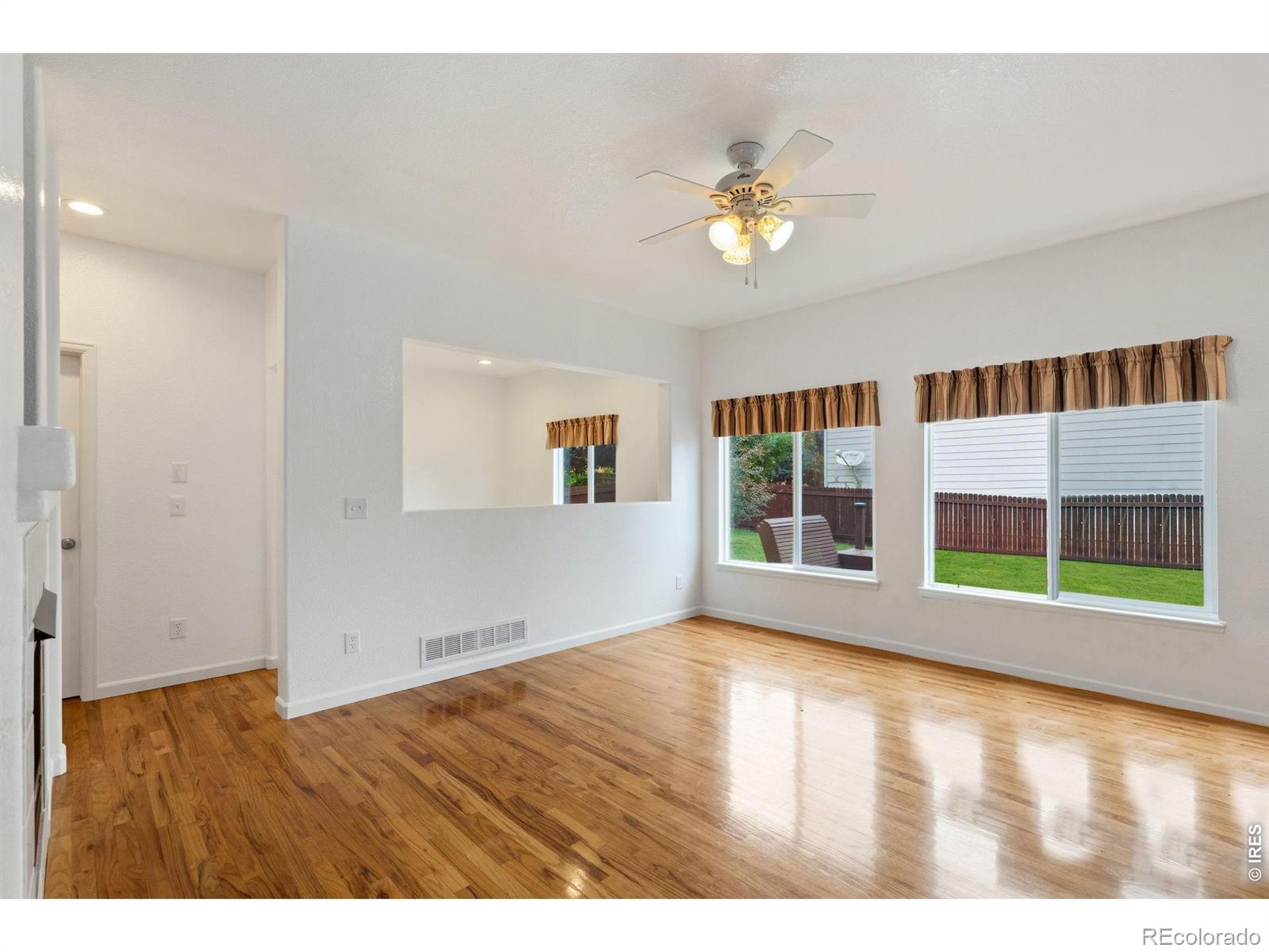 MLS Image #14 for 2014  mainsail drive,fort collins, Colorado