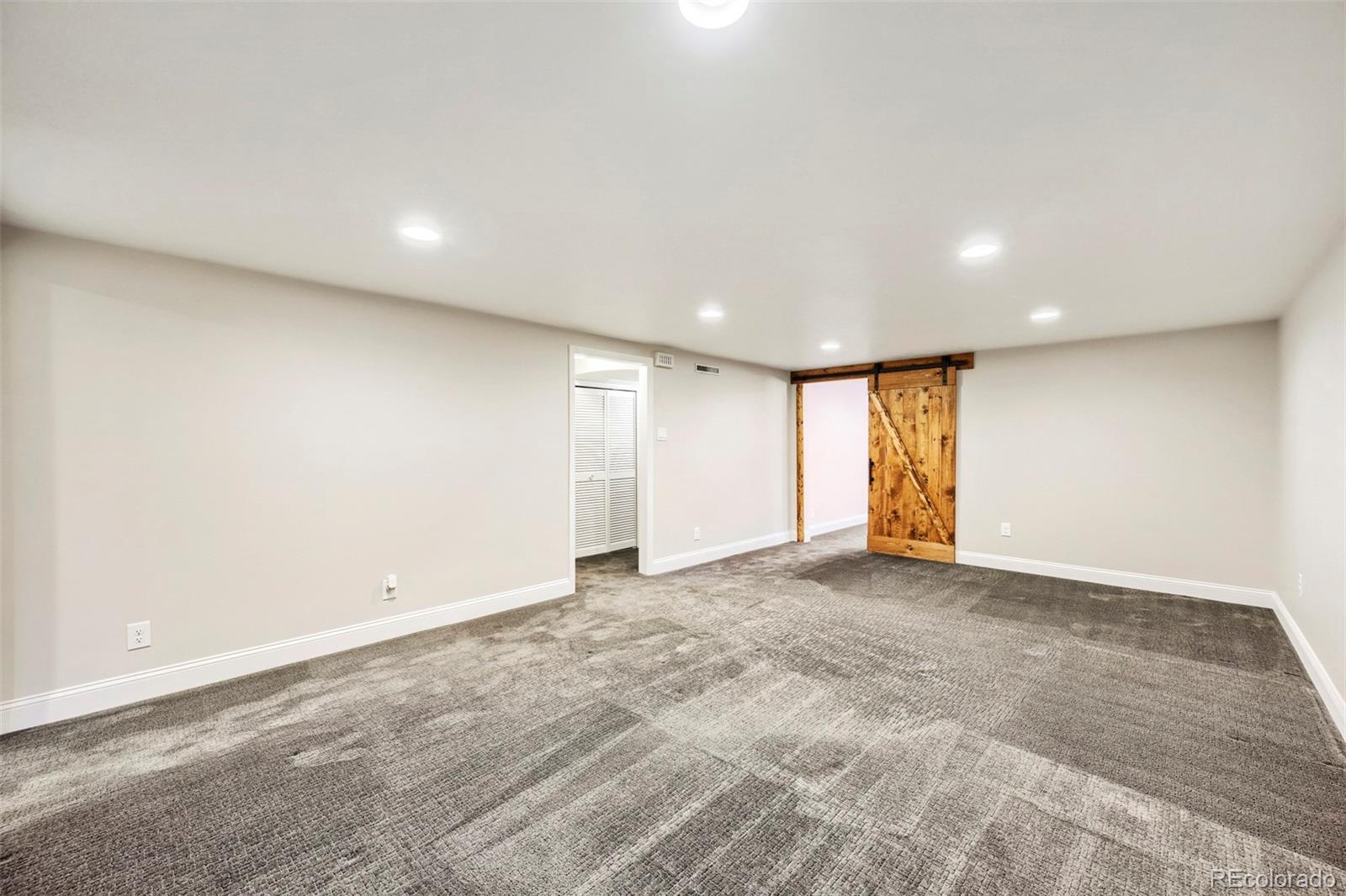 MLS Image #23 for 1012  skyway boulevard,colorado springs, Colorado