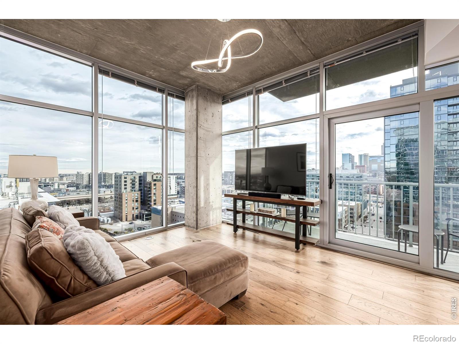 MLS Image #4 for 1700  bassett street,denver, Colorado