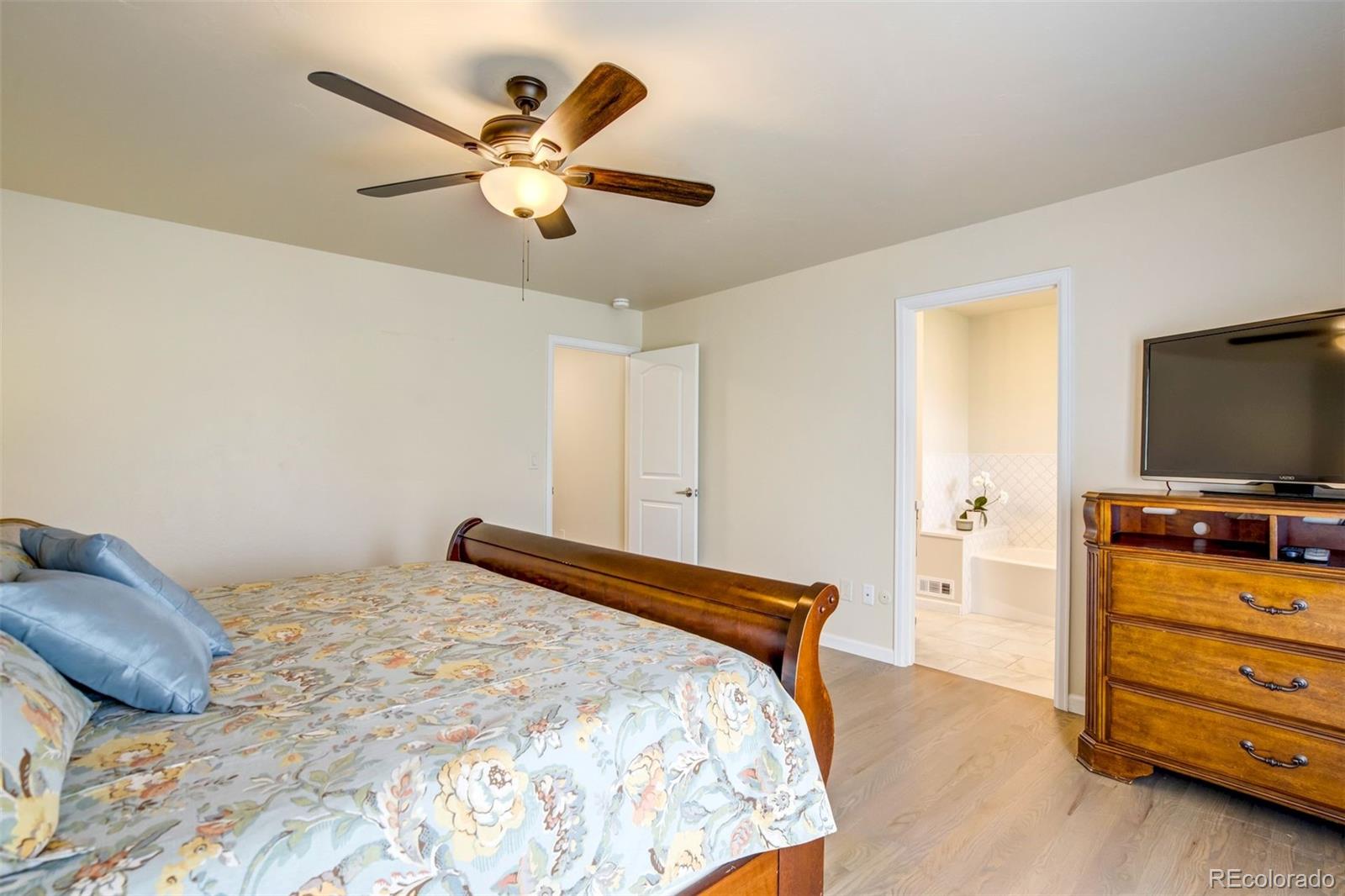 MLS Image #16 for 14190  gleneagle drive,colorado springs, Colorado