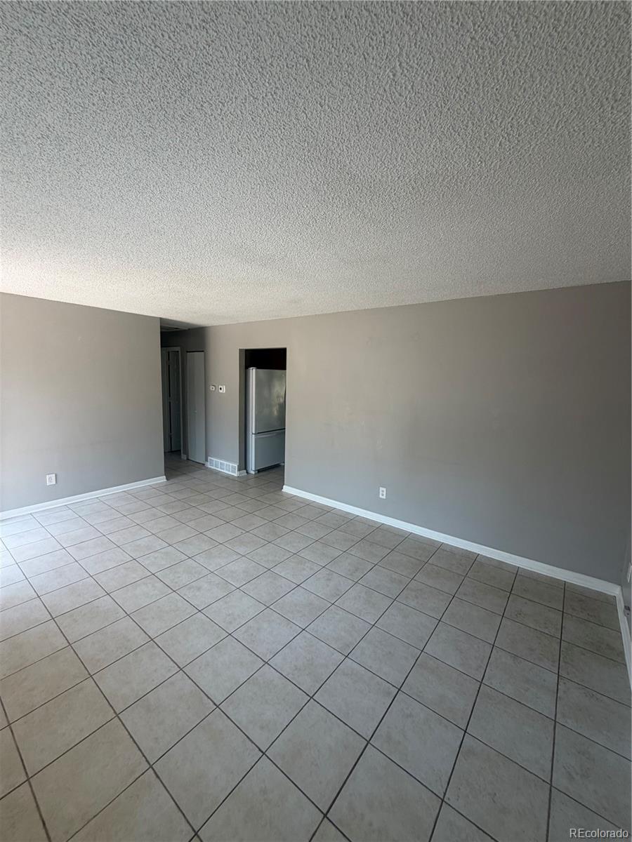 MLS Image #4 for 5559  potomac way,denver, Colorado