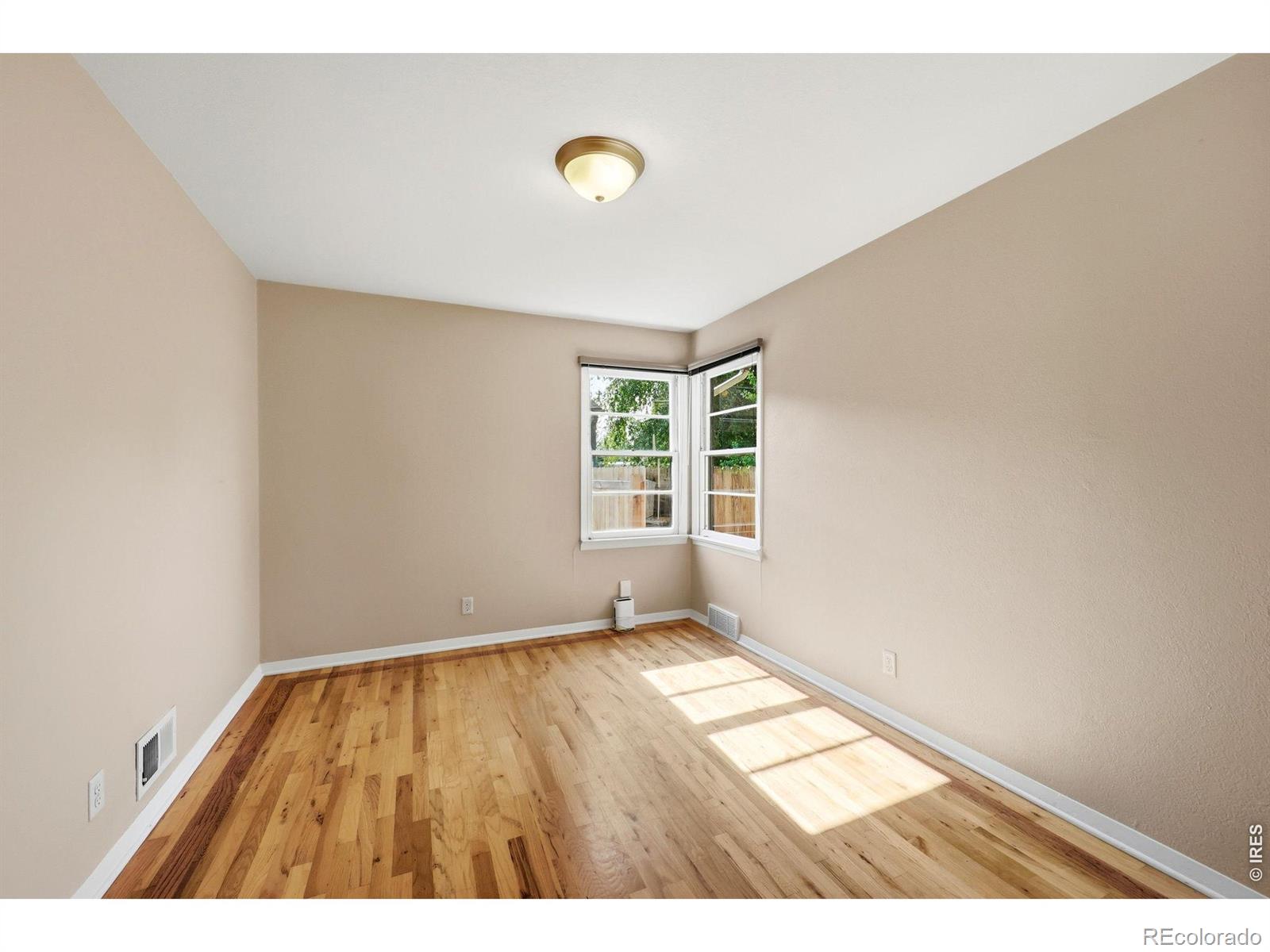 MLS Image #15 for 1504  westview avenue,fort collins, Colorado
