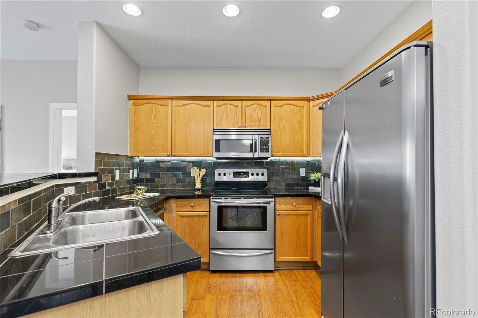 MLS Image #6 for 7445 s alkire street,littleton, Colorado