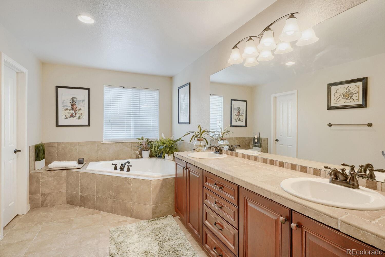 MLS Image #14 for 25332 e indore drive,aurora, Colorado