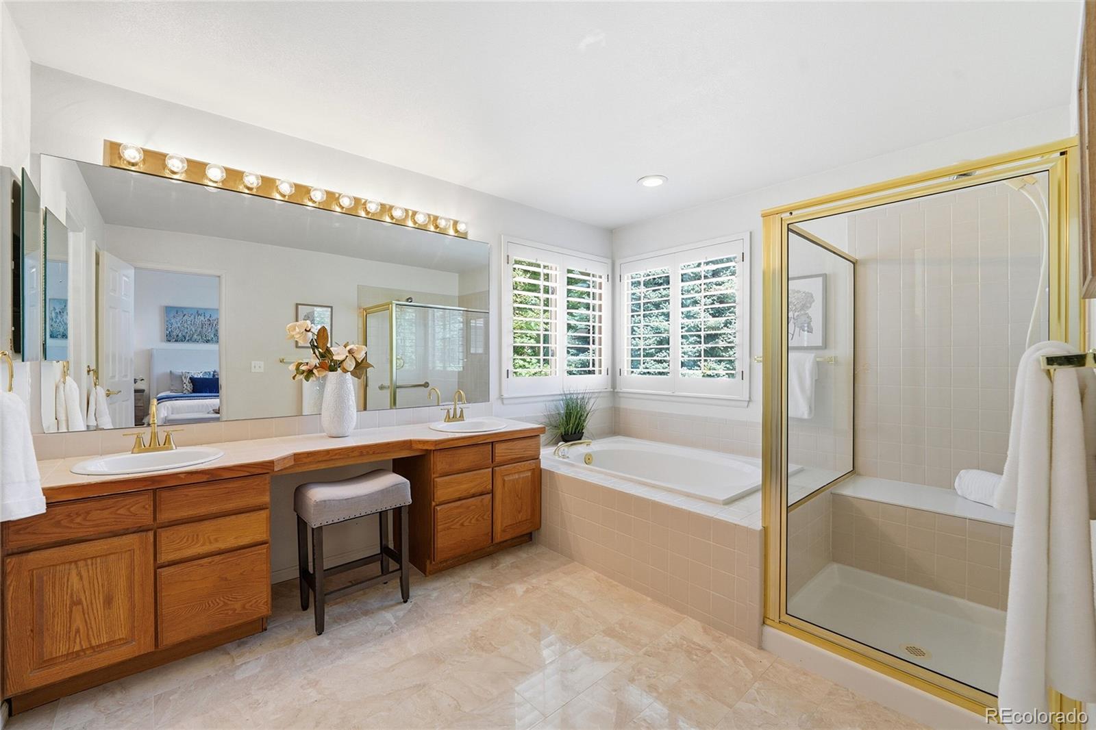 MLS Image #15 for 7670 s hudson street,littleton, Colorado