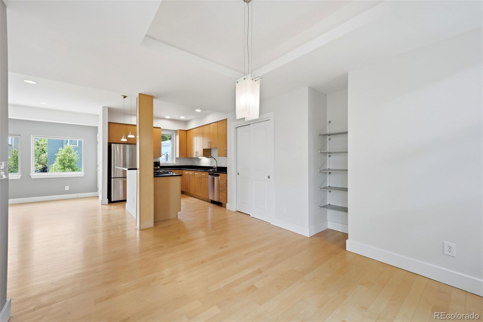 MLS Image #6 for 1743 w 33 avenue,denver, Colorado