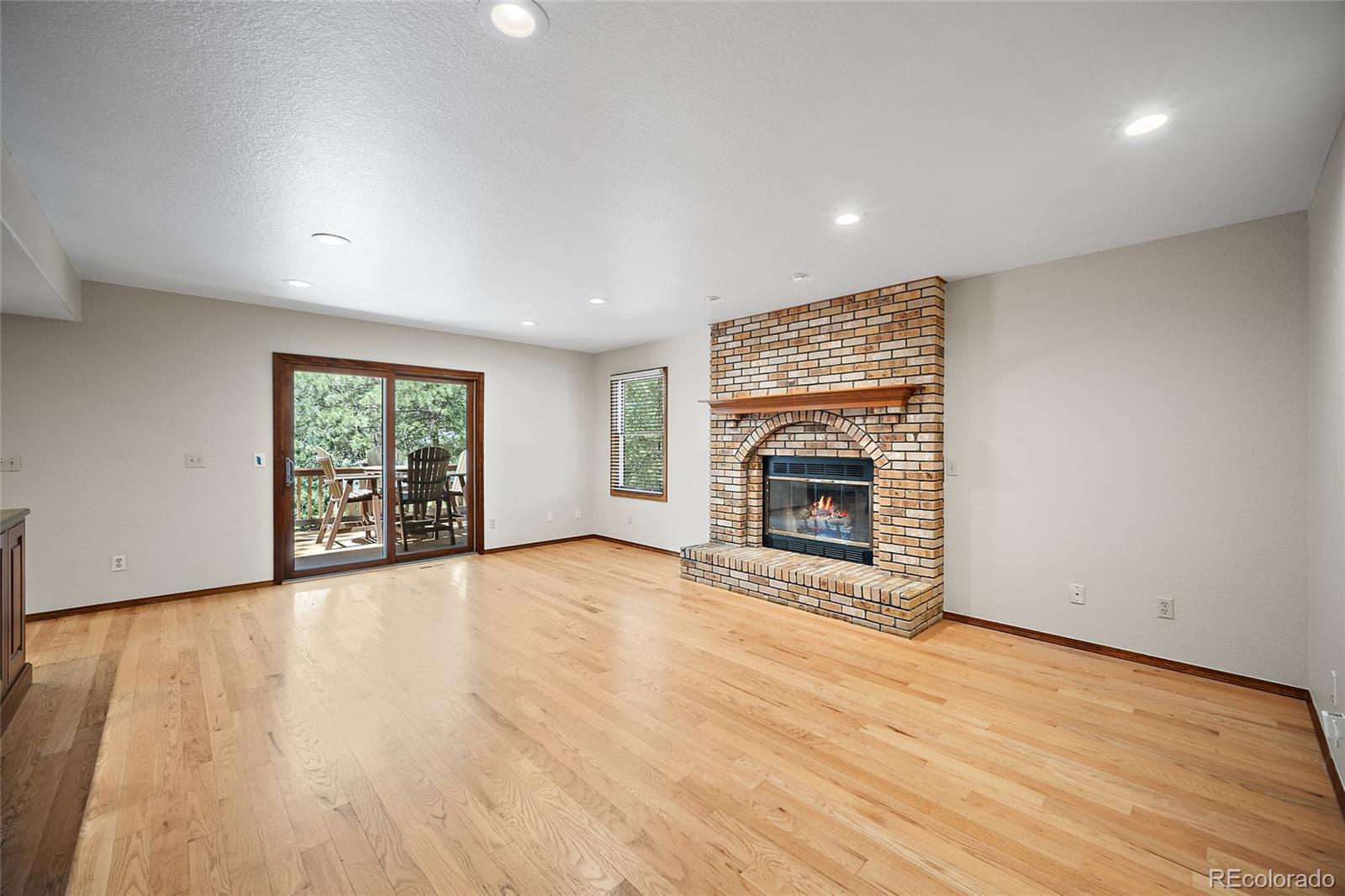 MLS Image #13 for 20070  lofty pine lane,monument, Colorado