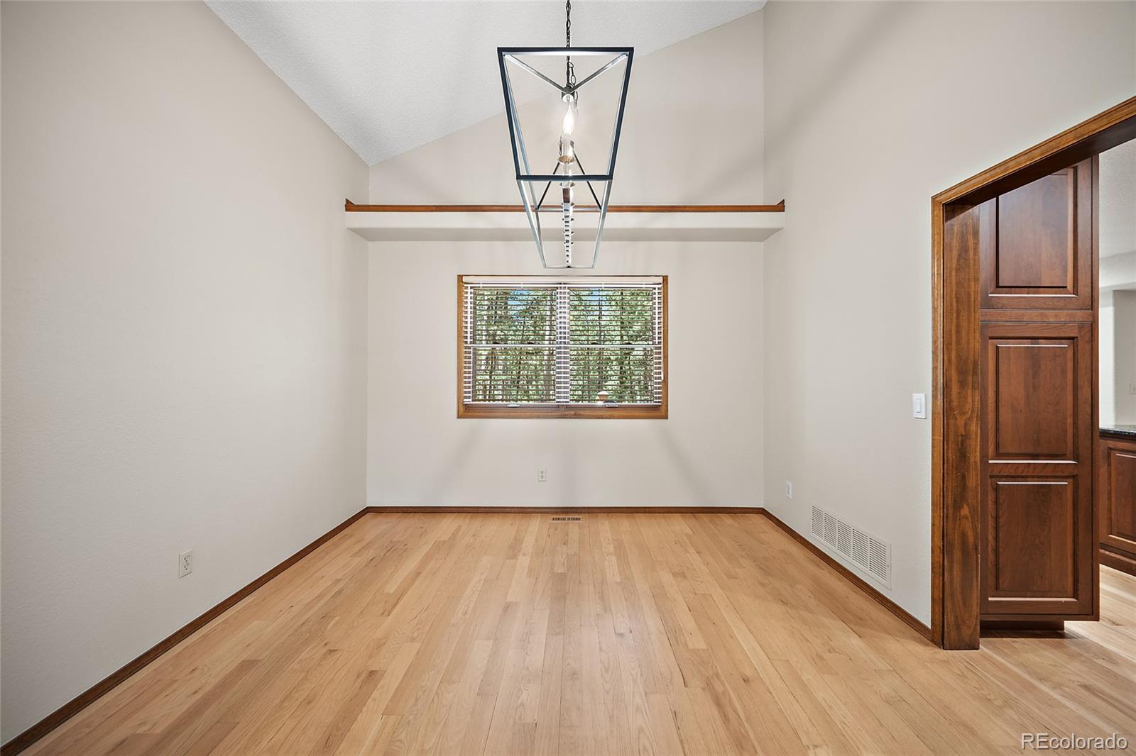 MLS Image #20 for 20070  lofty pine lane,monument, Colorado