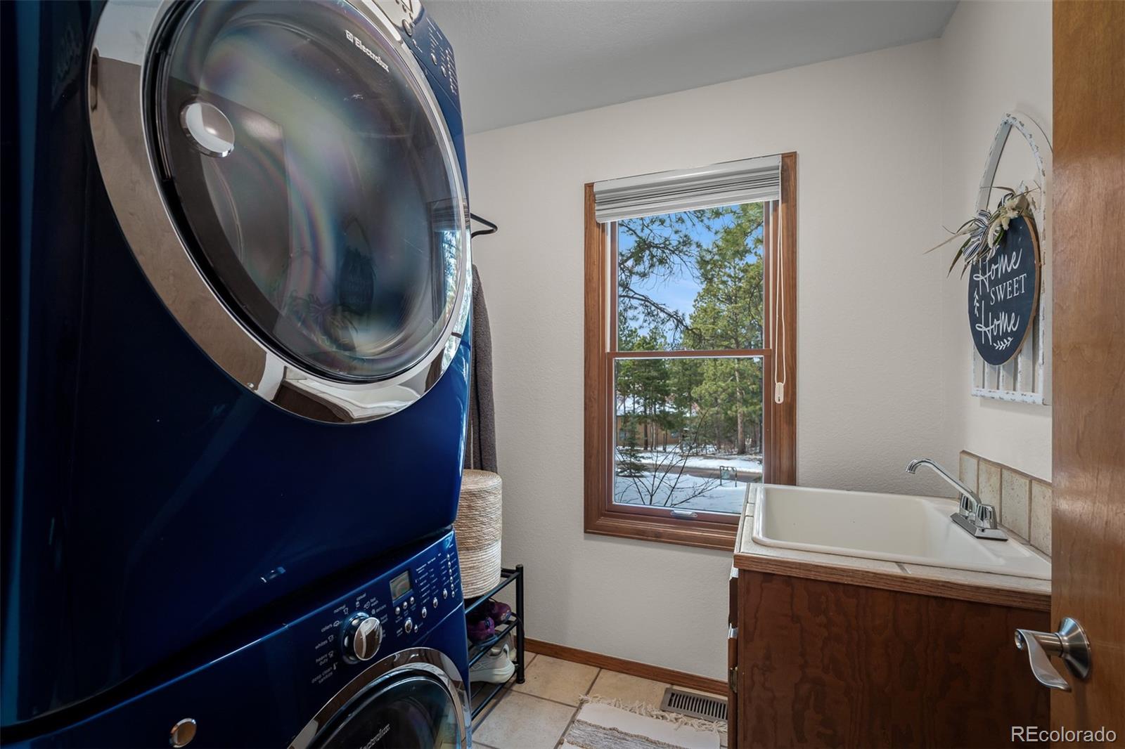 MLS Image #32 for 20070  lofty pine lane,monument, Colorado