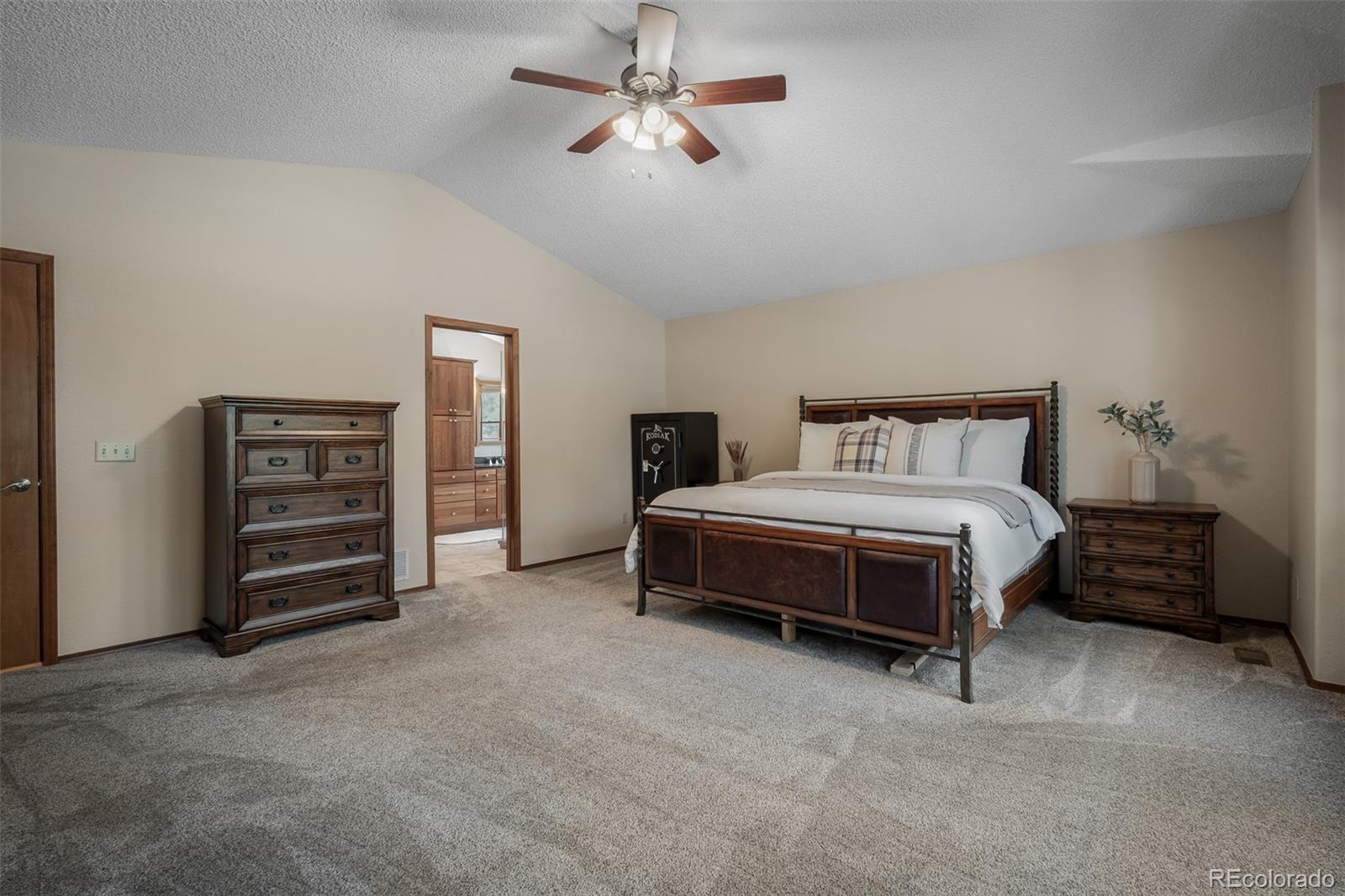 MLS Image #34 for 20070  lofty pine lane,monument, Colorado