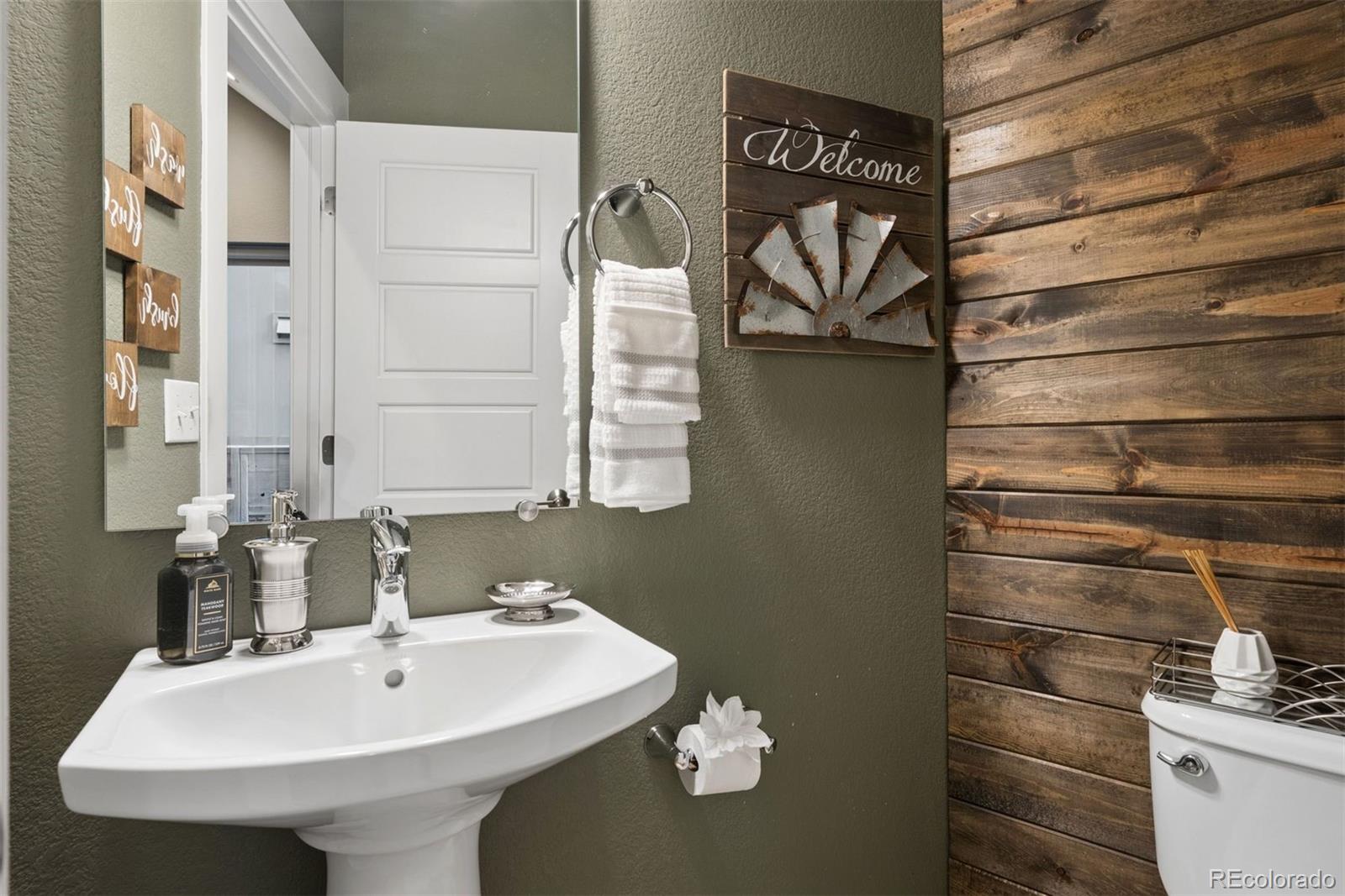 MLS Image #15 for 4969  tamarac street,denver, Colorado