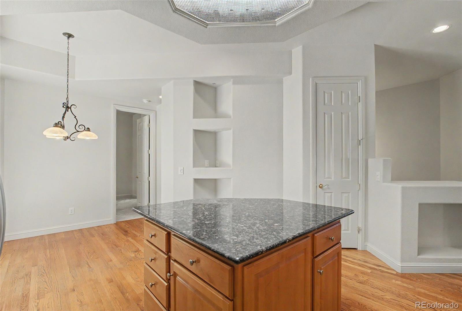 MLS Image #10 for 2868  stonewall heights,colorado springs, Colorado