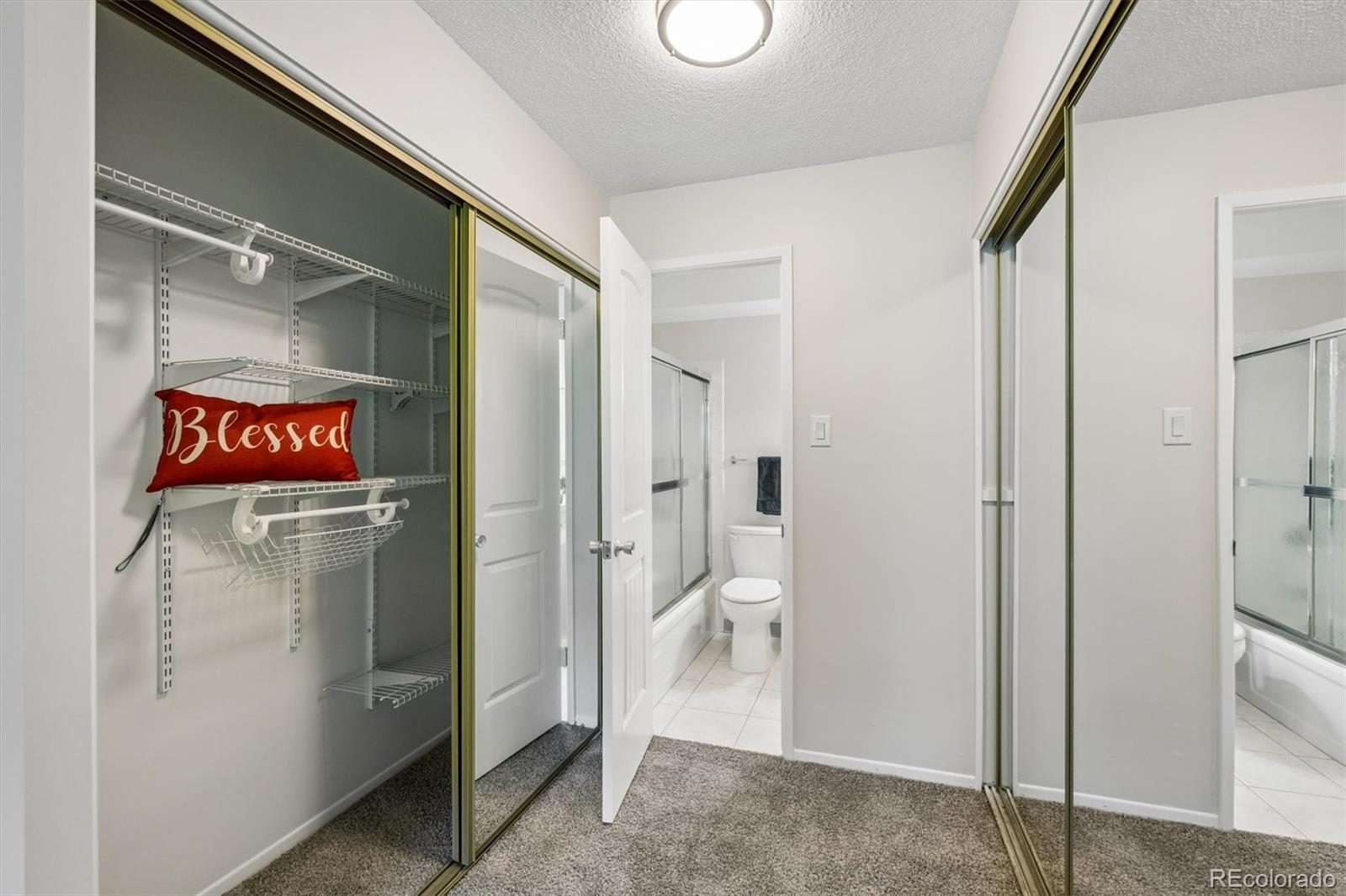 MLS Image #10 for 665 s alton way,denver, Colorado